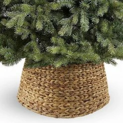 St. Nicholas Square® Water Hyacinth Tree Collar