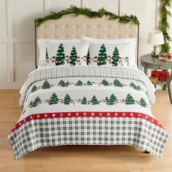 St. Nicholas Square® Snowmen Printed Quilt Set With Shams